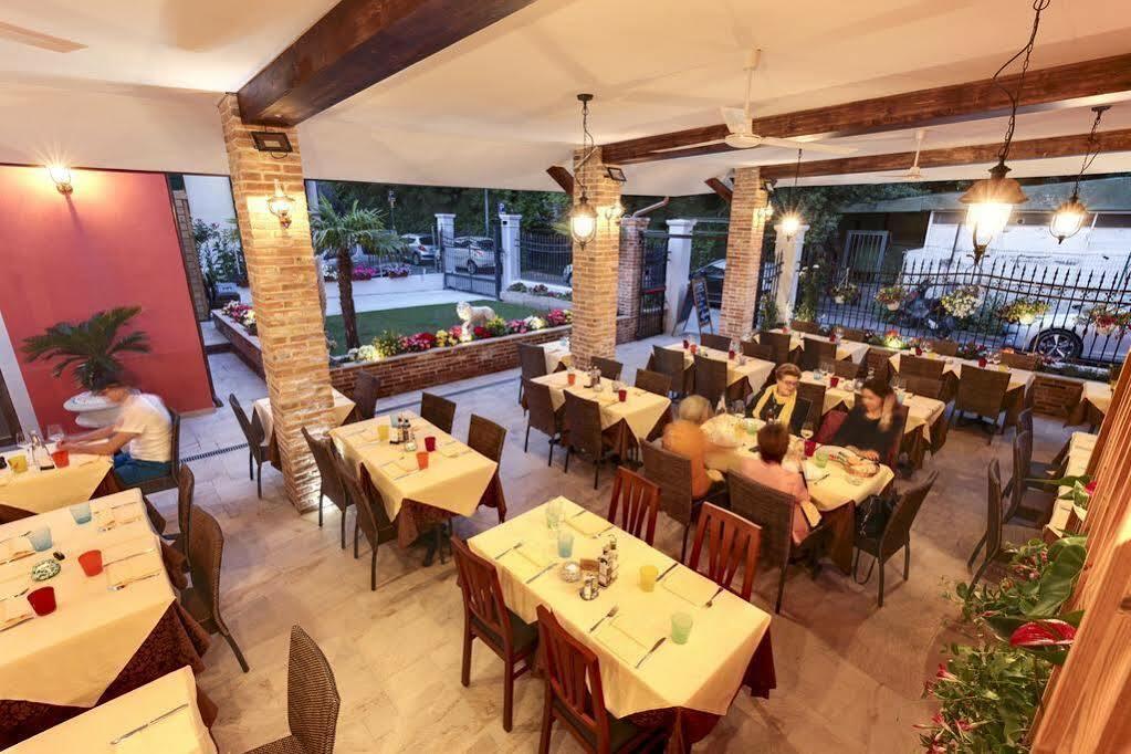 Albergo Reiter Lido de Venecia Exterior foto